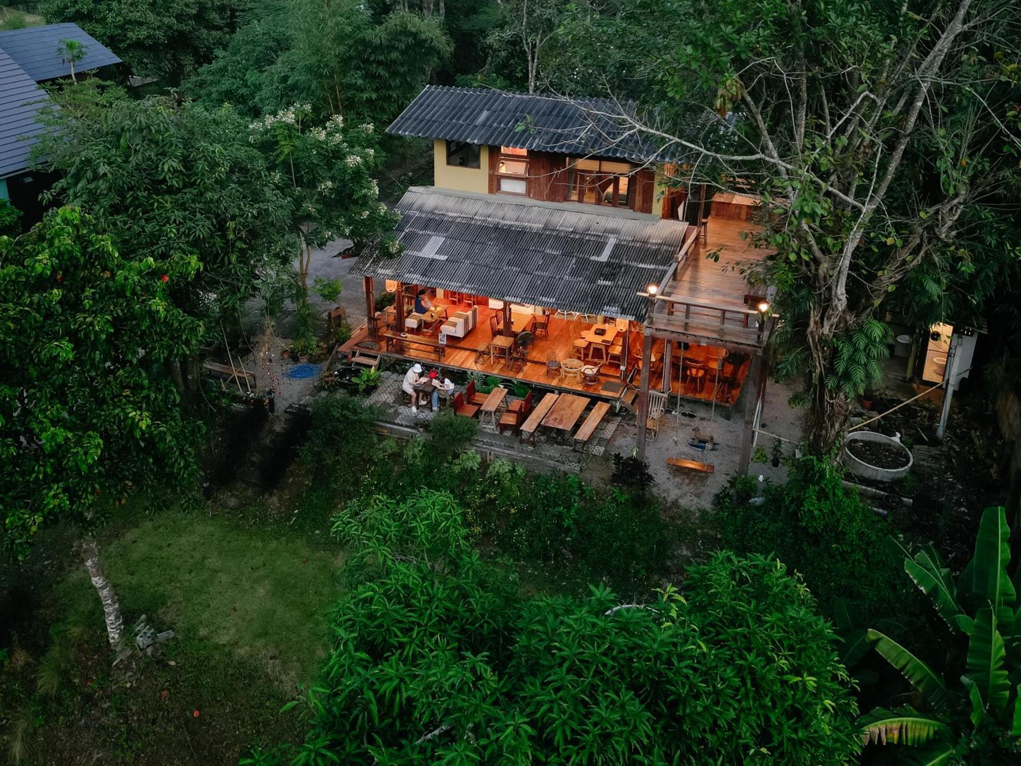 Ashi Guesthouse Chiangdao Csiangdau Kültér fotó